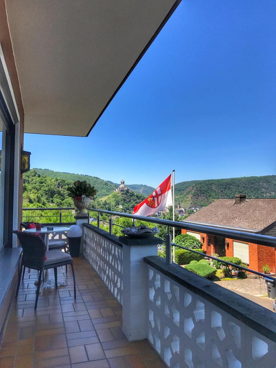 Apartment Happy Mosel Cochem Exterior photo